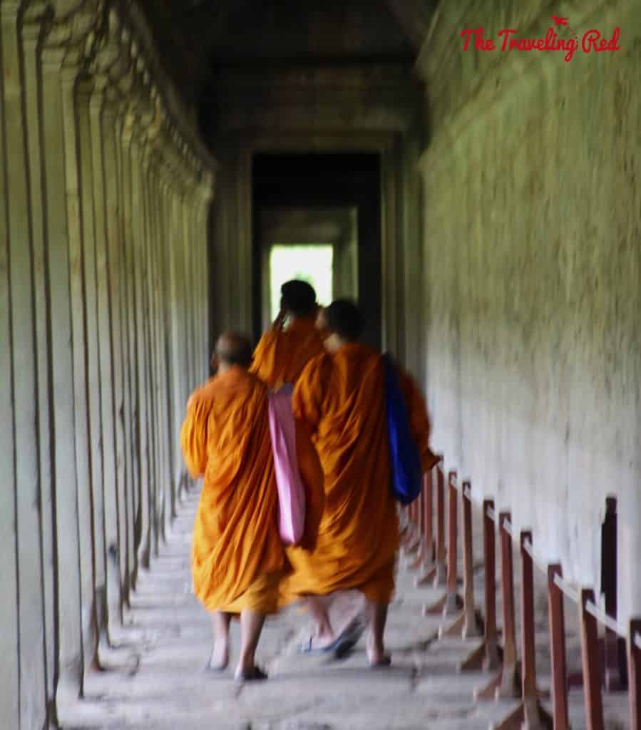 Monks at Angkor Wat | Cambodia Temples | Siem Reap | Angkor Wat | Angkor Passes | Photography Tour | Angkor Archeological Park | Ta Prohm | Tomb Raider | Banteay Kdei | Ta Nei | North Gate | Bayon | Wat Thmey | Monks | South Gate | Preah Khan #siemreap #angkorwat #cambodia