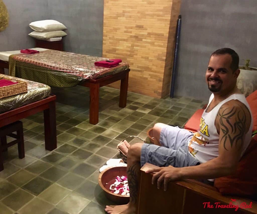 Spa Day at Golden Temple Residences | Things to See & Do in Siem Reap Cambodia | Golden Temple Residences | Cooking Class | Cambodian curry | Angkor Wat | Temple Tour | Pub Street | Il Forno | Genevieve | Malis #siemreap #cambodia #angkorwat