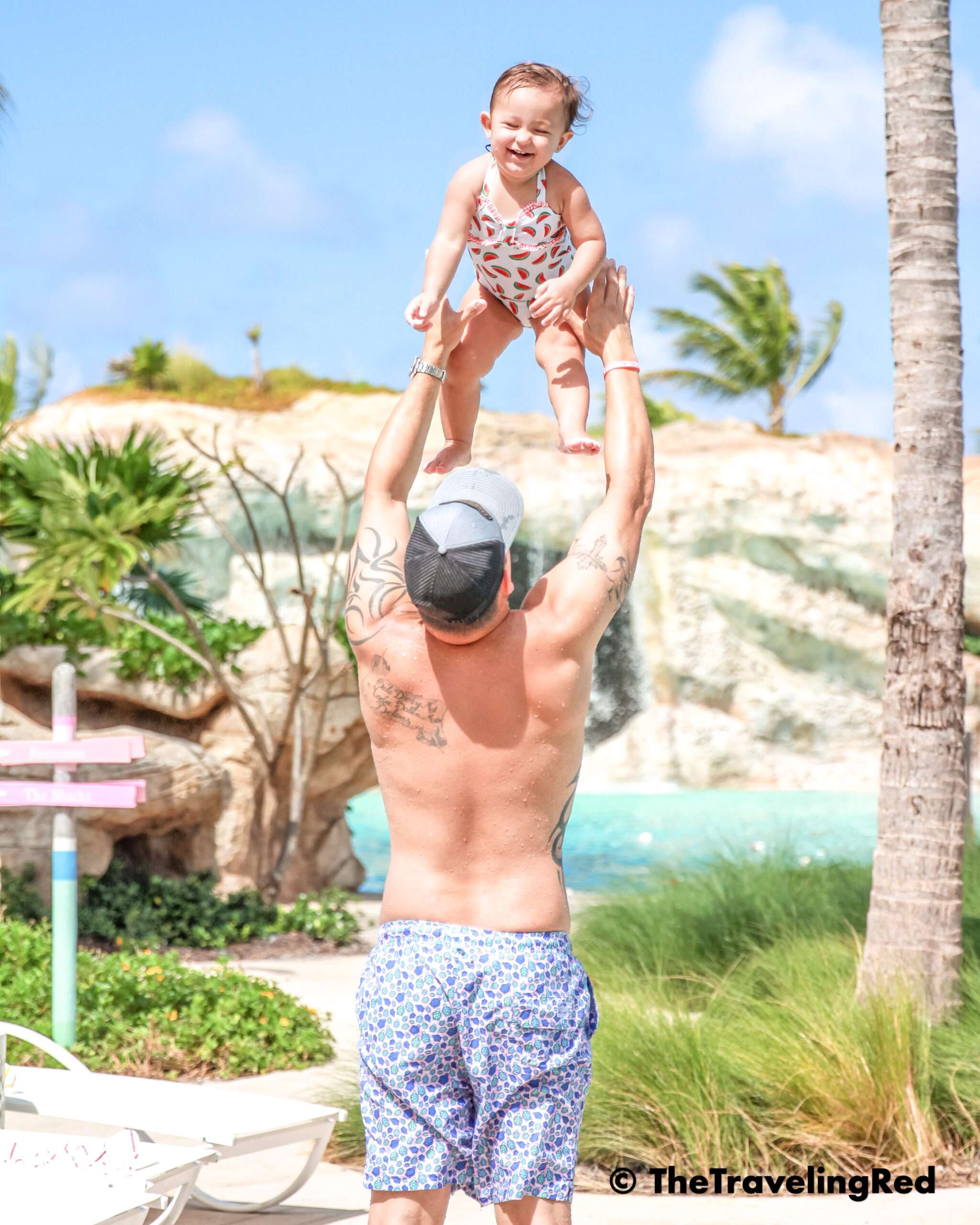 Mom Hacks for Photographing Toddlers - surprise your kid by throwing them in the air. You'll get a genuine reaction and a beautiful picture. Much easier than asking children to pose and smile. #MomHacks #KidPhotography #MomTips #Toddlers #PhotographyTips