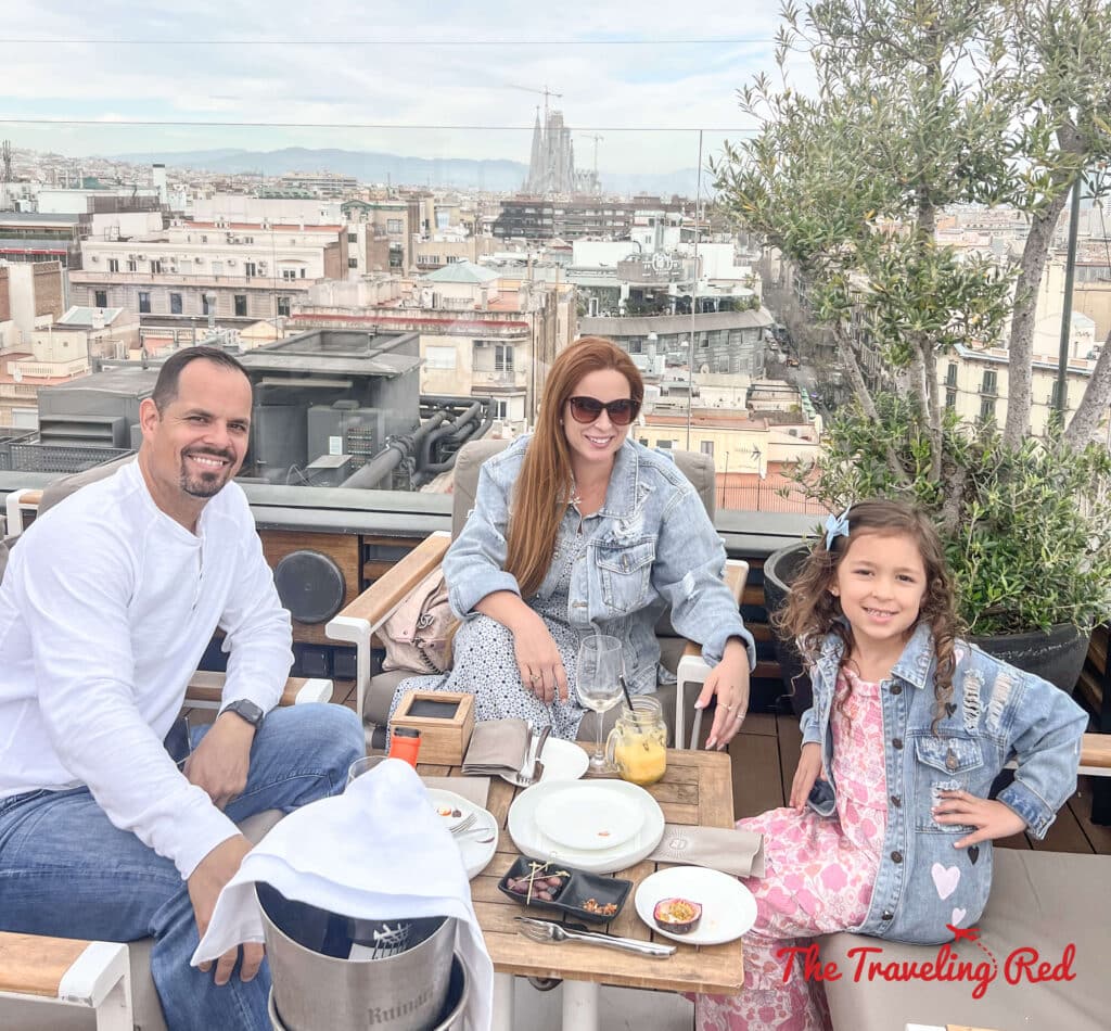 Tapas and cocktails at La Dolce Vitae, the rooftop bar of the Majestic Hotel in Barcelona, Spain. Here's our full 7 day barcelona itinerary.