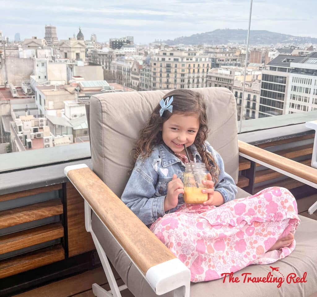 Tapas and cocktails at La Dolce Vitae, the rooftop bar of the Majestic Hotel in Barcelona, Spain. Here's our full 7 day barcelona itinerary.